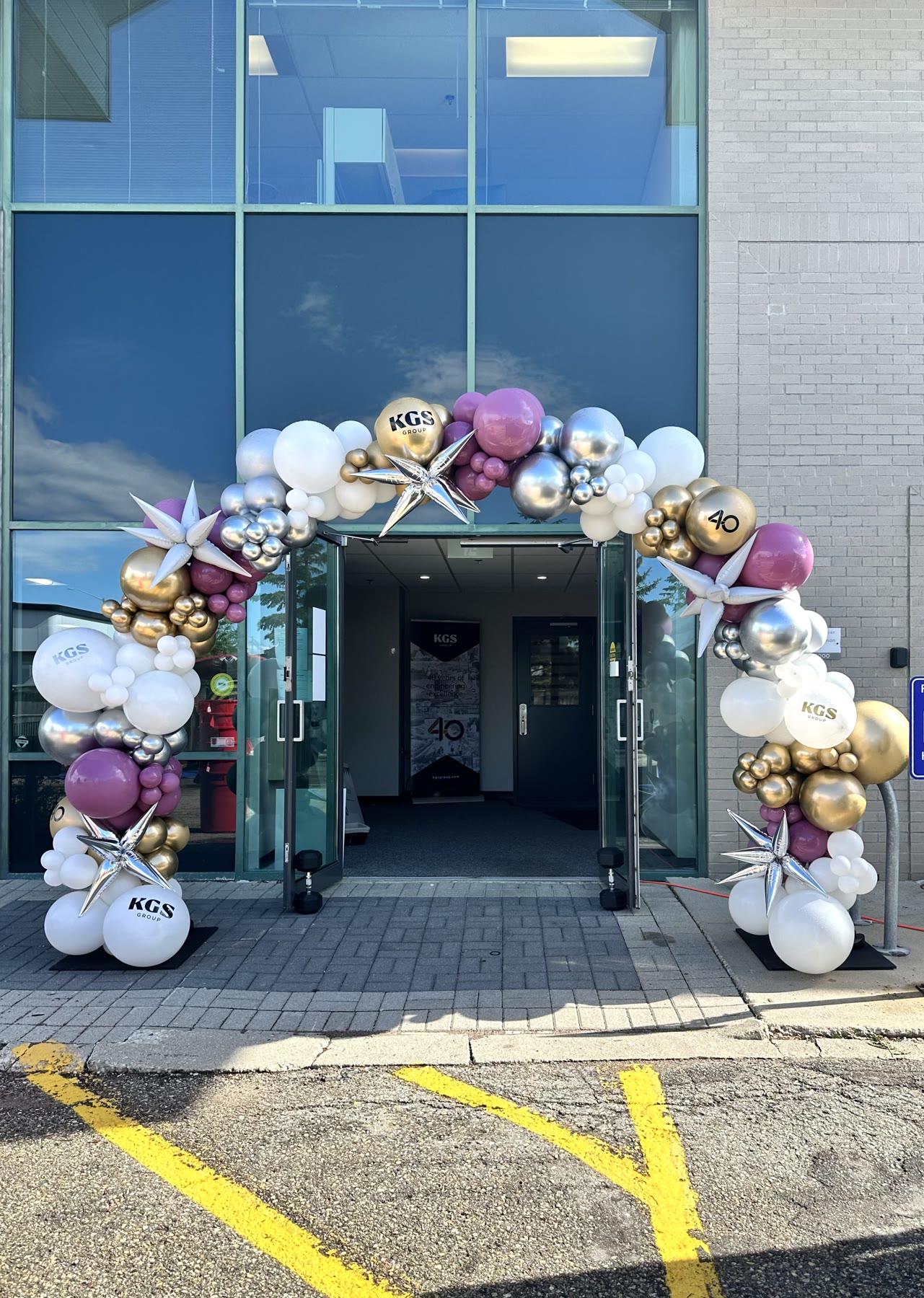 Arches balloon decor by Inflatable Decorations, Winnipeg